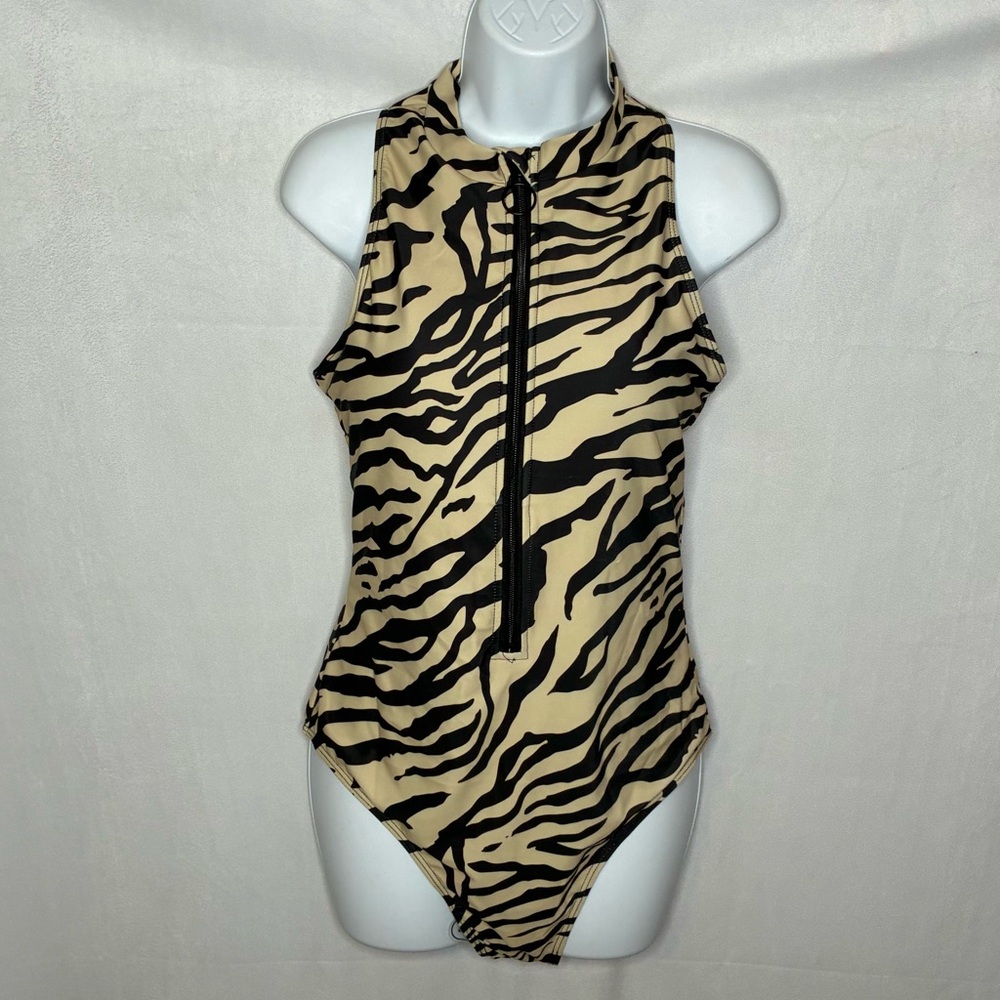 NWOT Floerns Zebra Print Front-Zip One-Piece Swimsuit size Extra Large